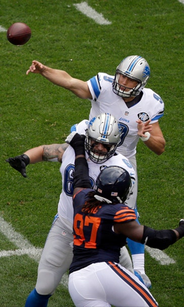Rookie RB Howard delivers for Bears in 17-14 win over Lions